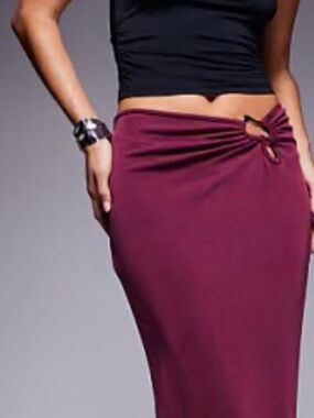 Princess Polly Burgundy Twist-Ring Pencil Skirt Size 2